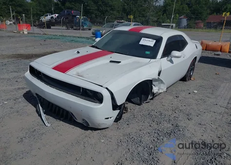2014 Dodge Challenger Sxt из США, поврежденный, VIN 2C3CDYAG3EH183316